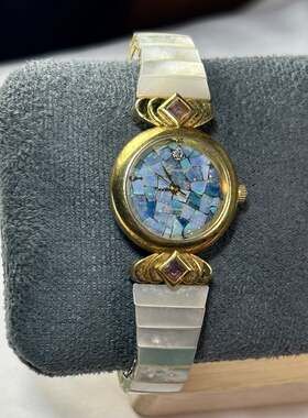 VTG Lucoral Diamond Quartz Watch Mother of Pearl Stretch Band W Amethyst gold
